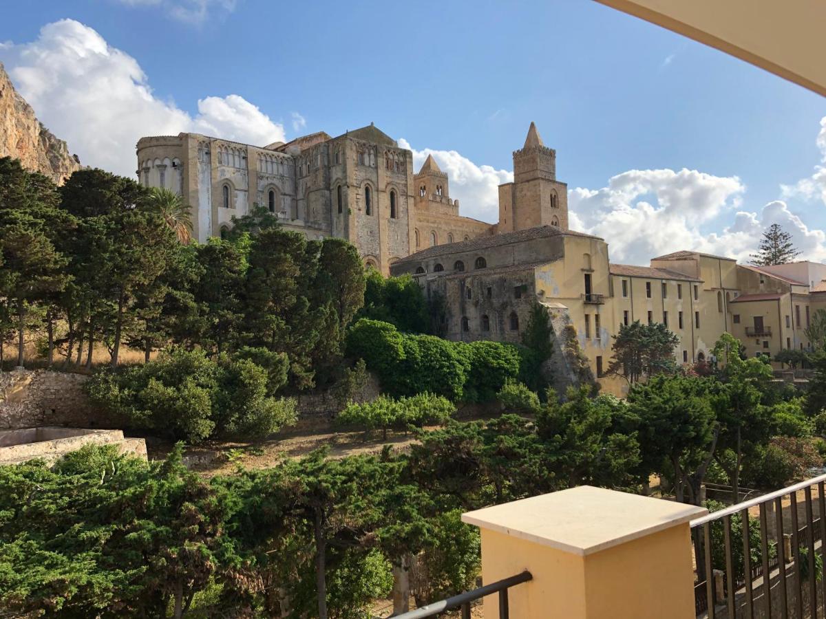 La Casa Sulla Scogliera Apartment Cefalu Luaran gambar