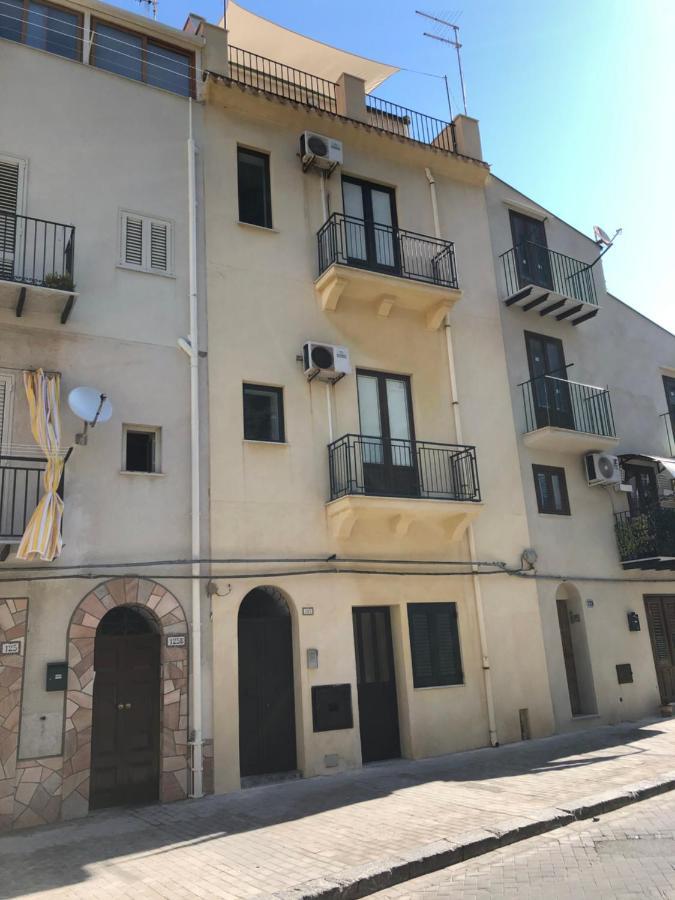 La Casa Sulla Scogliera Apartment Cefalu Luaran gambar