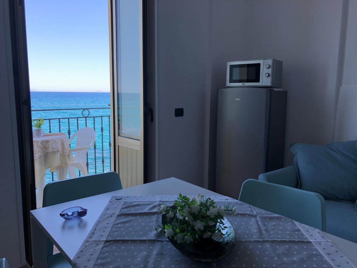 La Casa Sulla Scogliera Apartment Cefalu Luaran gambar